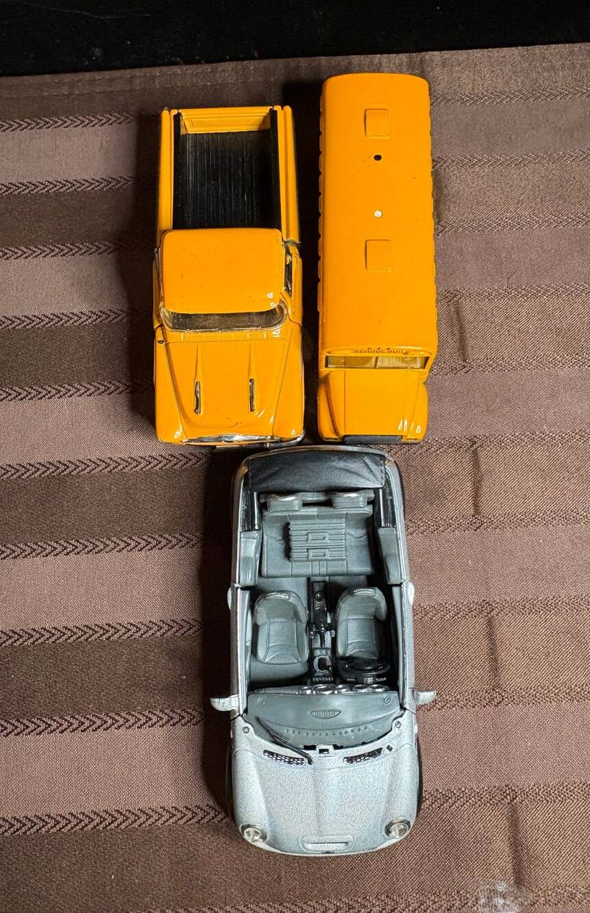 Fun Diecast Car Lot: Kinsmart Mini, Chevy, School Bus